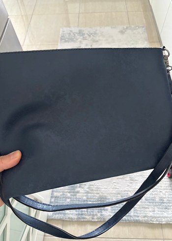 Givenchy Mavi Deri Çanta Metal Tokalı - Görsel 2