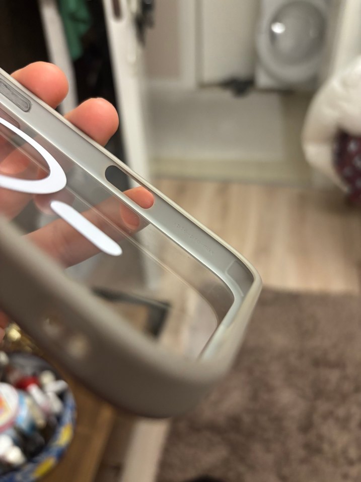 Apple 16 pro max Bej Düğmeli Bohem Telefon Kılıfı - Görsel 3