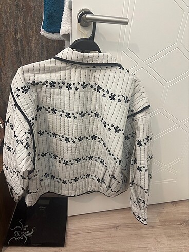 xl Beden beyaz Renk Twist mont