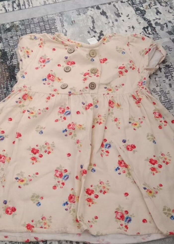 Çiçek desenli elbise - Görsel 3