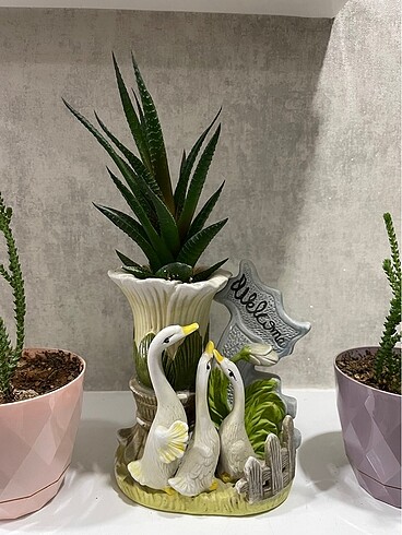 Plastik Süs Saksı