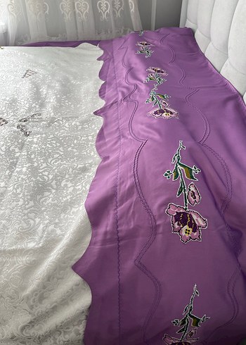 Mor İşlemeli Parlak pike takımı - Görsel 6