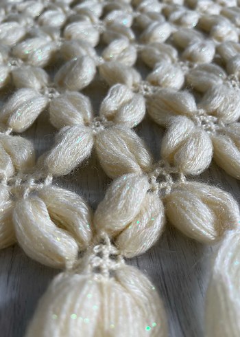 Örgü Beyaz Bohem Kadın Şal - Görsel 3