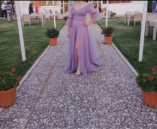 Lila abiye
