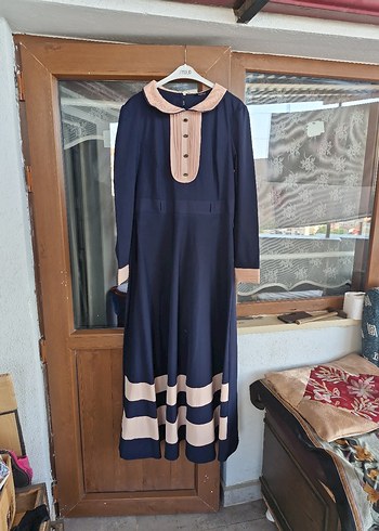 Uzun Kollu Vintage Lacivert Elbise
