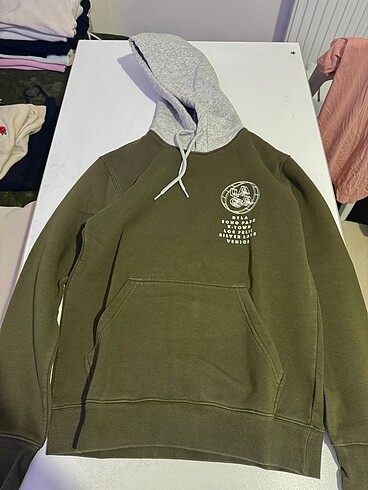 H&M SWEATSHİRT