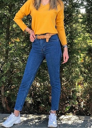 moms jeans 