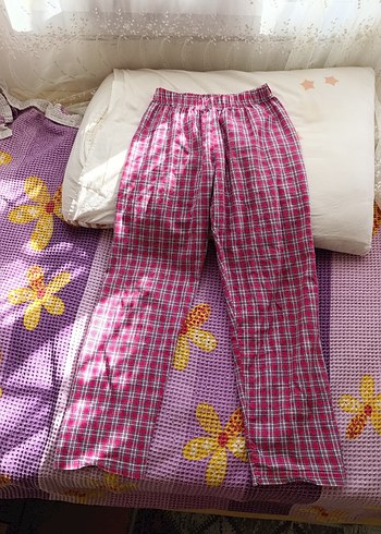 Bohem Tarzı Pembe Bol Kesim Kız Pantolonu