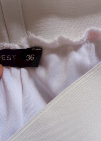 Nakışlı Beyaz Uzun Pileli Etek - Görsel 3