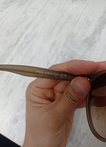 Beden ten rengi Renk Ray-Ban