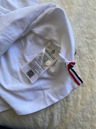 m Beden beyaz Renk Moncler Erkek T-shirt
