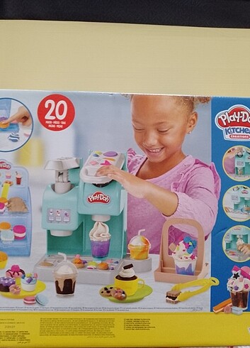 PLAY_DOH kapalı paket Hasbro ünüdür.