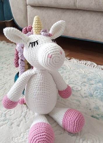 Amigurumi oyuncak unicorn 