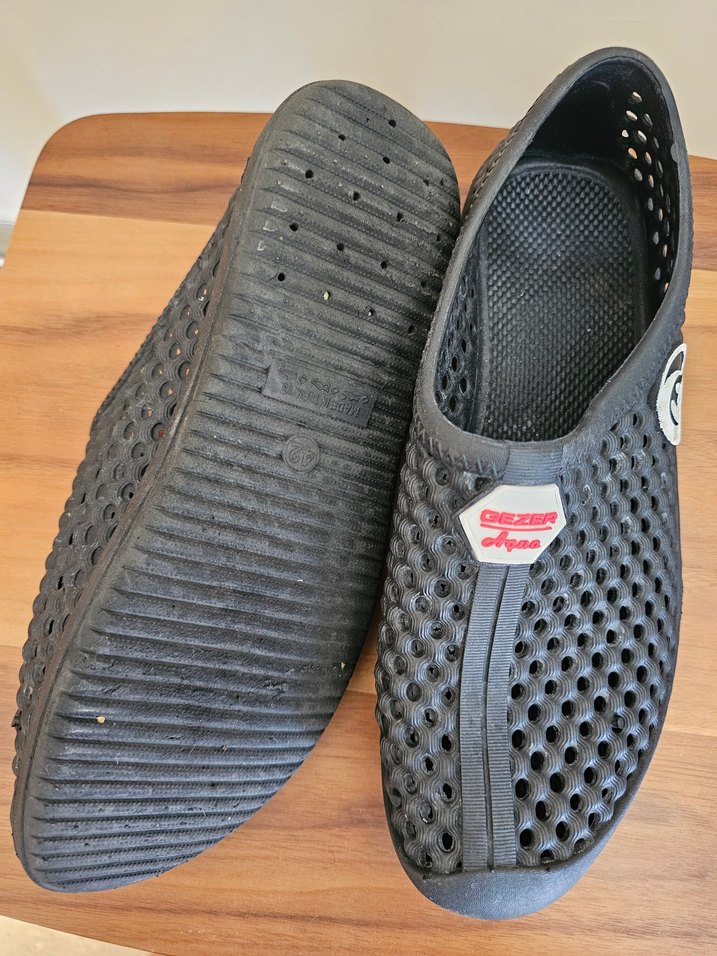 Siyah Delikli Erkek Su Ayakkabısı - Görsel 2