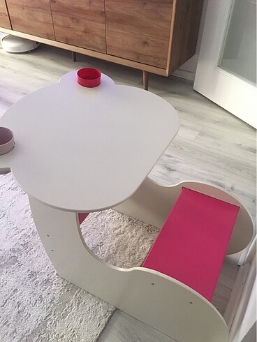 Ikea Çocuk oyun masası
