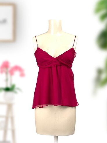 Mango Bluz %70 İndirimli.