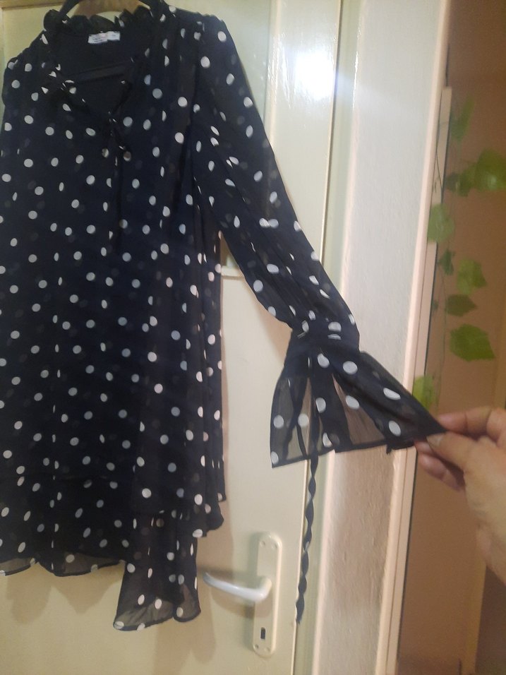 Uzun Kollu Siyah Puantiyeli Mini Elbise - Görsel 3