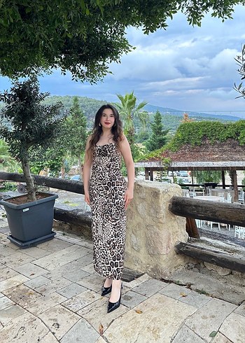 s Beden çeşitli Renk Zara Leopar Desenli Uzun Elbise