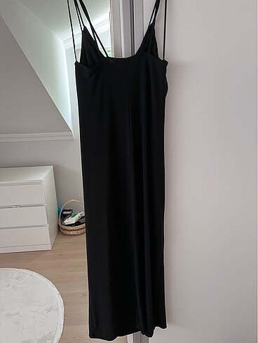 Zara siyah askılı midi elbise - Görsel 5