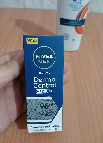 Diğer NİVEA MEN SERİSİ ROLL ON DEODORANT+ HEAD SHOLDERS ŞAMPUAN 