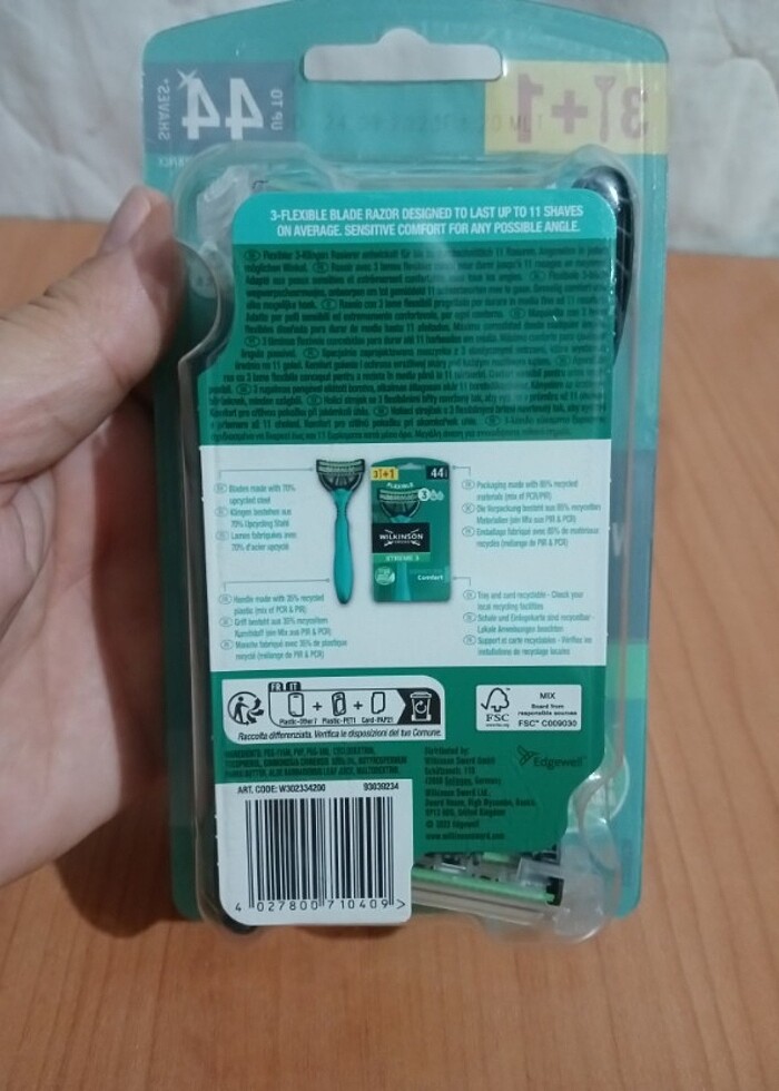 WİLKİNSON 4'LÜ PAKET TIRAŞ BIÇAĞI+ BLADE DEODORANT  - Görsel 4