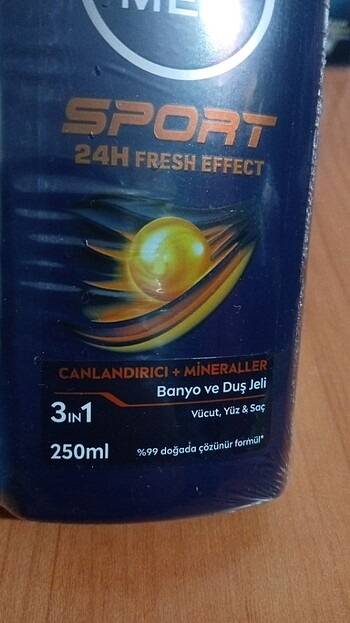 ERKEK BAKIM PAKETİ - NİVEA DUŞ JELİ+ DEO + DERBY 6'LI PAKET - Görsel 4