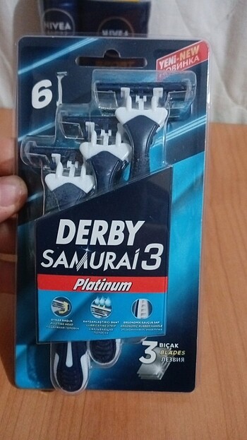 ERKEK BAKIM PAKETİ - NİVEA DUŞ JELİ+ DEO + DERBY 6'LI PAKET - Görsel 5