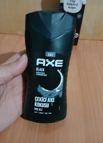 AXE DUŞ JELİ VE ERKEKLERE ÖZEL TÜY DÖKÜCÜ KELEPİR SON SET - Görsel 2