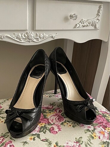 vintage dior heels