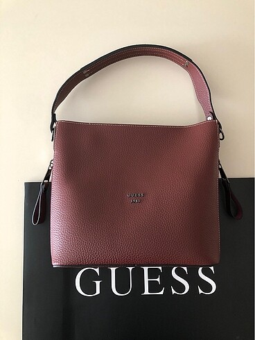 Guess Yavrulu Kadın Çanta