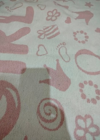 Baskılı Pembe Çocuk Battaniyesi - Görsel 3