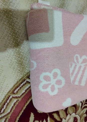 Baskılı Pembe Çocuk Battaniyesi - Görsel 7