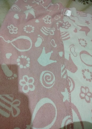 Baskılı Pembe Çocuk Battaniyesi - Görsel 4