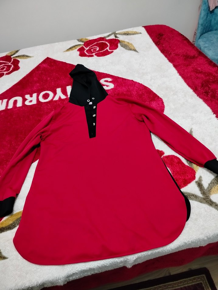 Uzun Kollu Kırmızı Rahat Tunik - Görsel 3