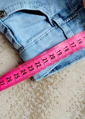 Kız Çocuk Nakışlı Pul Detaylı Kot Pantolon - Görsel 5