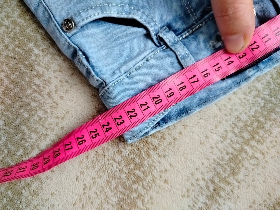 Kız Çocuk Nakışlı Pul Detaylı Kot Pantolon - Görsel 5