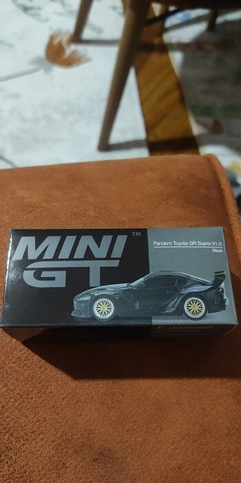 Mini gt supra