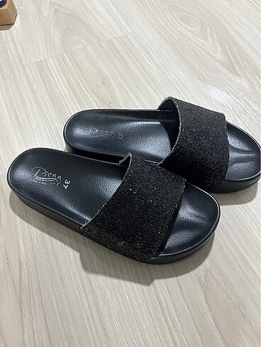 Crocs Simli terlik