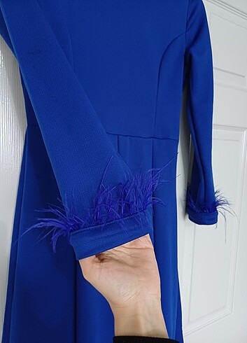 Kolları tüylü Abiye - Görsel 3