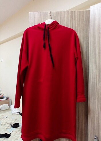 m Beden lamelif kırmızı sweatshirt