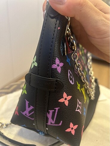  Beden çeşitli Renk Louis Vuitton Chain Tote Premium