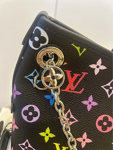  Beden Louis Vuitton Chain Tote Premium