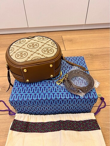 Tory Burch Tory Burch yuvarlak