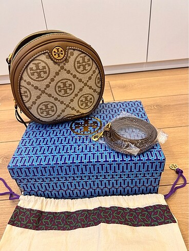 Tory Burch yuvarlak