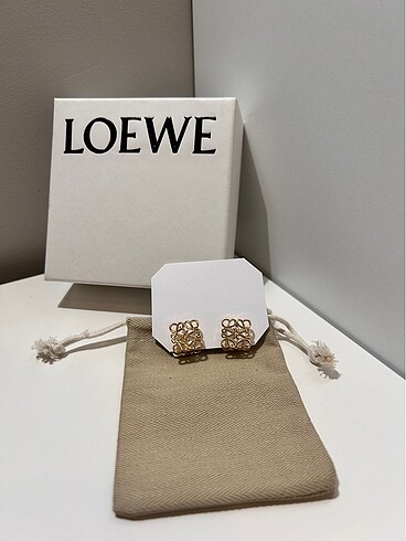 Loewe küpe