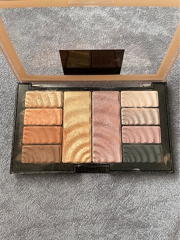  Beden maybelline total temptation far