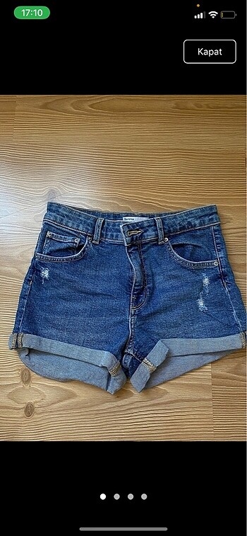 Bershka Sort