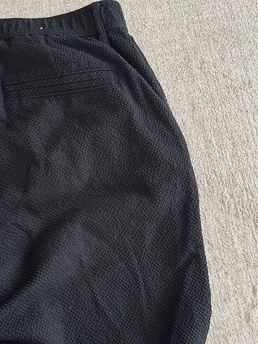 31 Beden siyah Renk zara pantolon