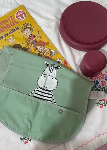 Bebek yemek seti oioi mark.  yemek tabağı bardak dergi hediye - Görsel 7