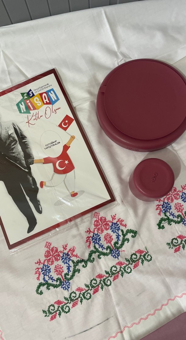 Bebek yemek seti oioi mark.  yemek tabağı bardak dergi hediye - Görsel 2